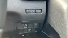 Nissan Qashqai 1.3 DiG-T N-Connecta 5dr Petrol Hatchback